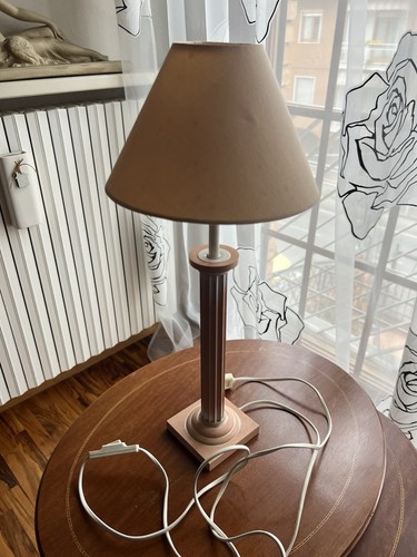 lampada da tavolo color rosa antico - Foto 2 di 2