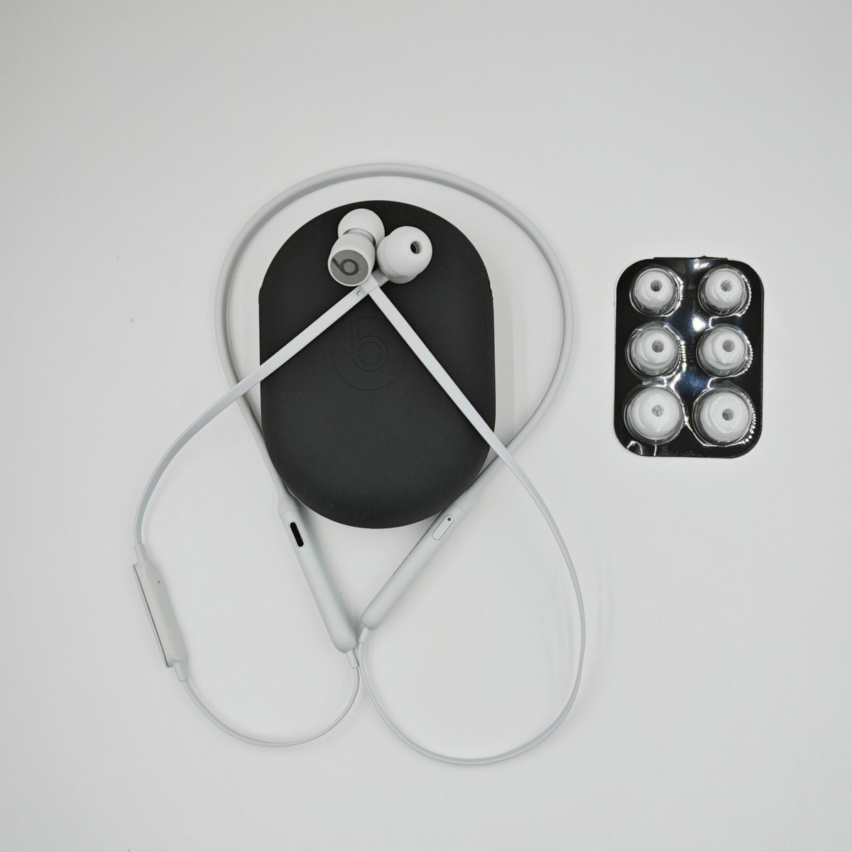 Beats by Dr Dre - BeatsXマットシルバー BeatsX Wireless In-Ear Headphones - Matte Silver for sale