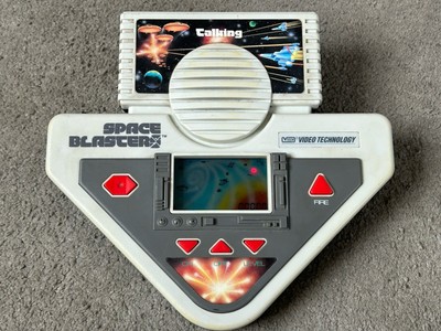 Vintage 1988 Space Blasters sprechendes Handheld-Videospiel getestet funktioniert
