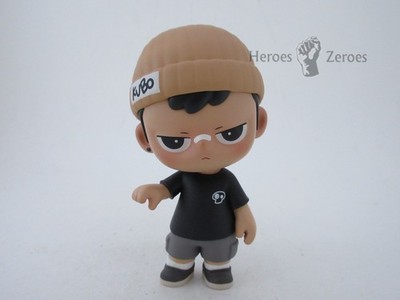 POP MART KUBO Walks of Life SPEEDING ALONE Vinyl Figure Only