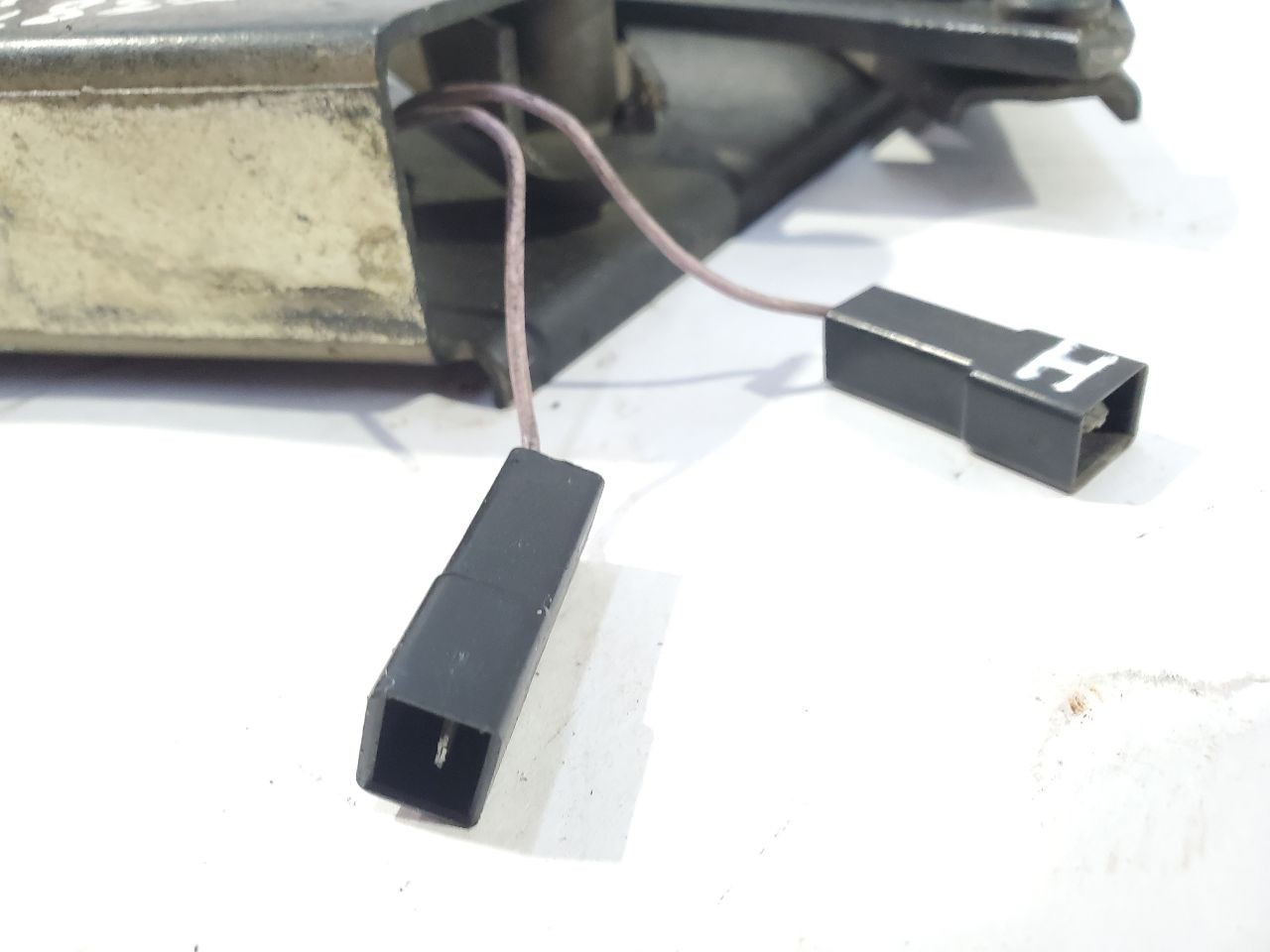 Bentley Turbo R 1991 Hood hinge
