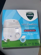 Vicks Mini Cool Mist ultrasonic humidifier - Adjustable mist control  