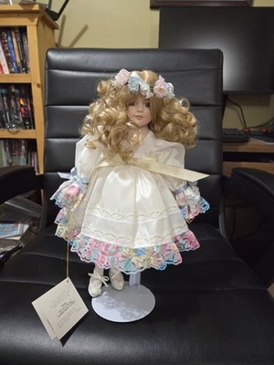 Marie Osmond Alyssa Doll ''Girl On A Swing'' On Stand