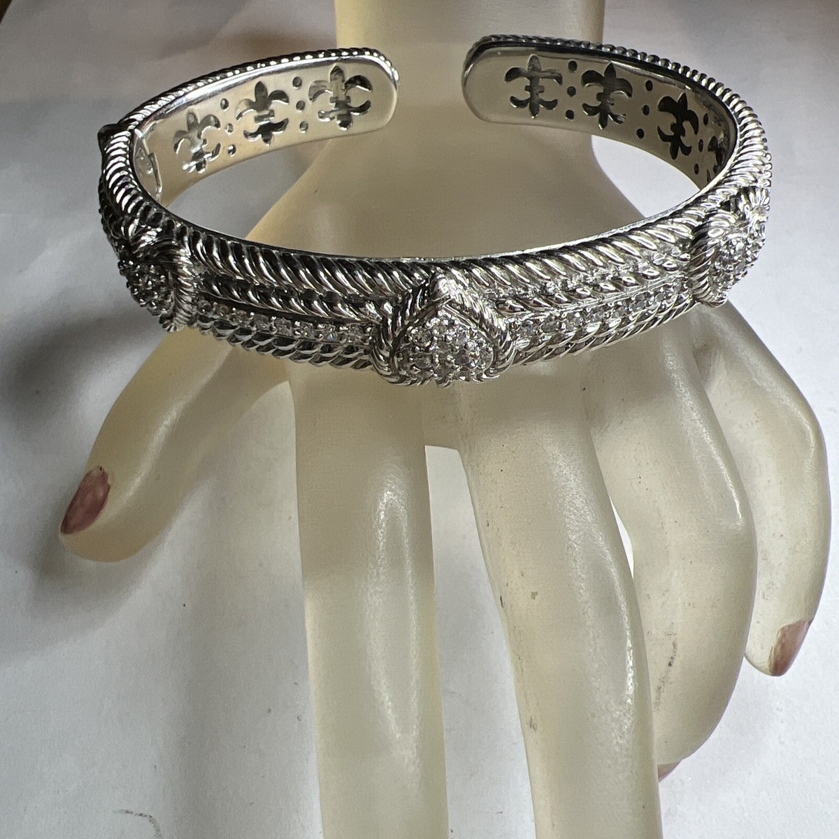 Great Judith Ripka Sterling Silver Cubic Zirconia Hearts Cuff