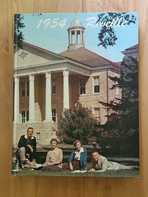 Yearbook 1954 Ft. Hays State College (University) KS Reveille Perfect condition