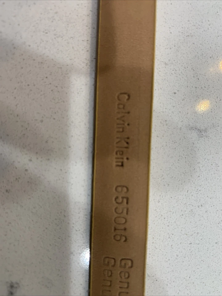 Cinturón De Colección Calvin Klein Flor Cuero Genuino Repujado Piel de Serpiente Talla M Foto 3 de 4