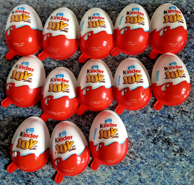 Konvolut 13 Überraschungen Kinder Joy (Jahr 2021/22) ungeöffnet