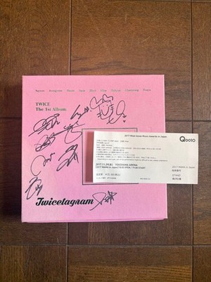 TWICE Twicetagram Album Signed Autograph All Members Mnet 2017 MAMA Rare Japan