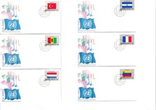 NATIONS UNIES LOT 16 FDC DRAPEAUX 1980 BON ETAT