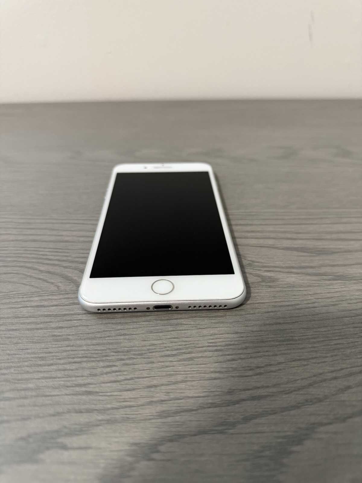 Apple iPhone 7 Plus - 128 GB - Silver (AT&T)