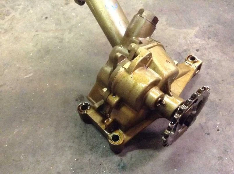 Bomba de aceite del motor compatible con 94 95 96 97 Mercedes C280 E320 SL320 Foto 2 de 4