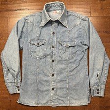 Vintage 70s Levis Jean Button Up Shirt Men M Blue Denim Light Wash Retro Western