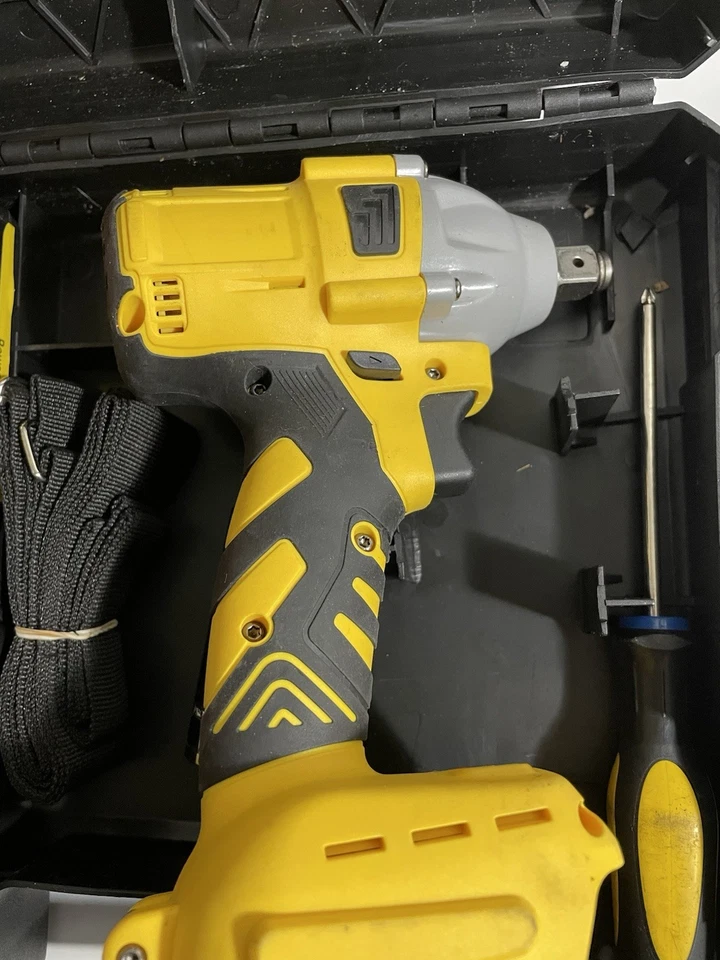 Kit de llaves de impacto eléctricas inalámbricas/2 baterías incluidas Foto 4 de 4