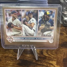 2022 Topps League Leaders Max Scherzer, Corbin Burnes, Zack Wheeler #127  /2022