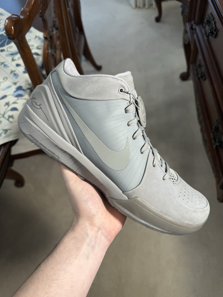 Nike Kobe 4 Fade To Black Size 13 869450-005 Brand New Rare