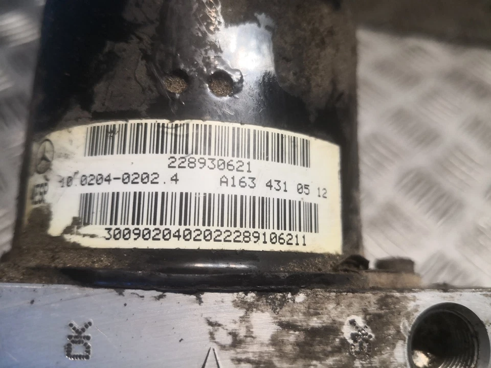 Bomba ABS MERCEDES-BENZ ML 320 W163 0044310412 3.2 gasolina 1999 Foto 4 de 4