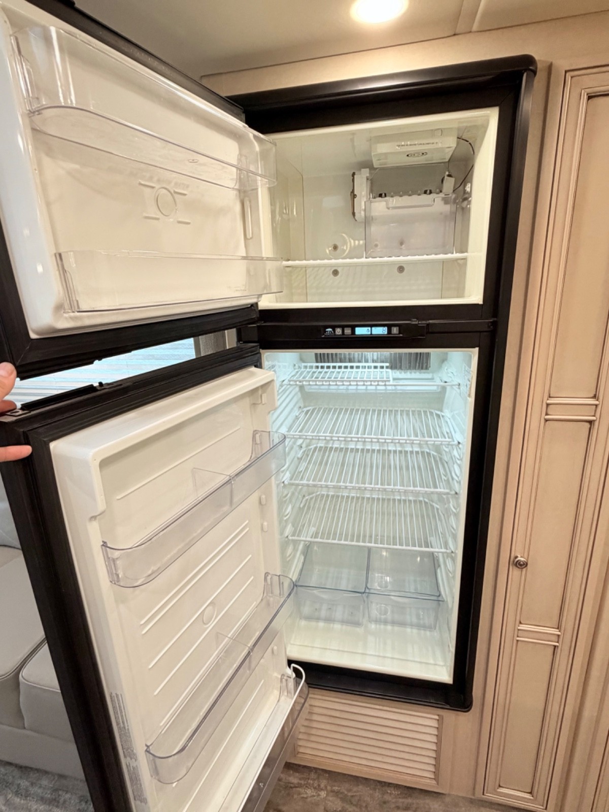 2021 Newmar Bay Star Sport 2813 – Class A Gas Motorhome (29 ft)