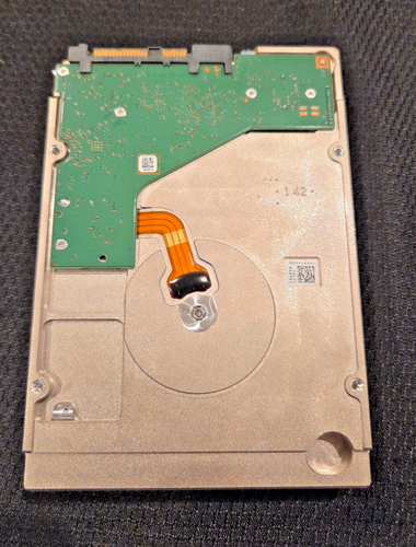 Seagate Enterprise V6 10TB 12GB/s SAS 7200 3.5 ST10000NM0096 HDD Drive - Afbeelding 2 van 2