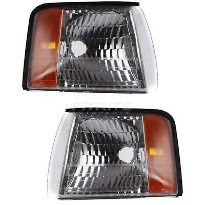 New Set Of Two Corner Lamp Lens and Housing For 1997-1999 Cadillac DeVille - Picture 1 of 9