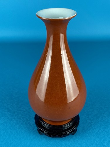 Porcellana Orientale Vaso Cinese con Marchio Blu e Base Legno XX Sec. - Foto 2 di 12