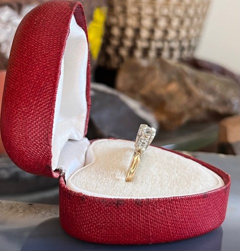 Vintage Mid Century 1940s 14K Gold Diamond Engagement Ring - Picture 3 of 9