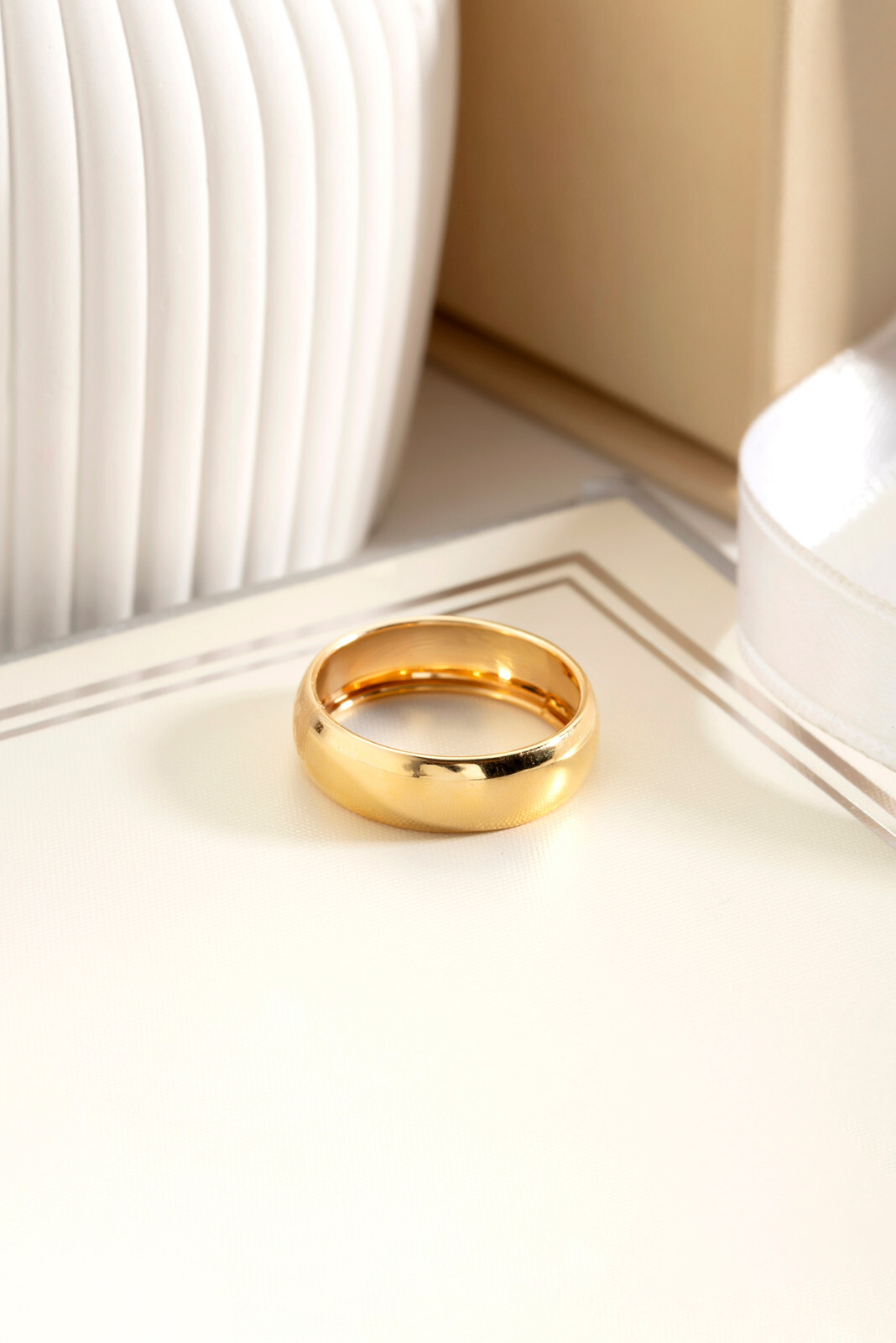 Oro Amarillo 18K 6mm DOME HALO - Alianza de Boda Ligera Ajuste Cómodo - POLISHED