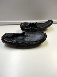 tara slip on loafers