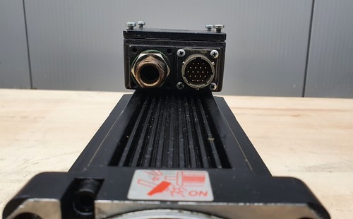 VICKERS TYPE: FAS T-1-M4-030-00-02-00 BRUSHLESS SERVOMOTOR - Picture 6 of 7