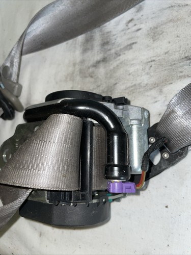 2006 AUDI A8 QUATTRO FRONT LEFT DRIVER SIDE SAFETY SEAT BELT RETRACTOR OEM+ - Picture 5 of 6
