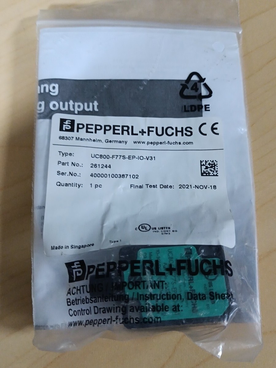 UC800-F77S-EP-IO-V31 ultrasonic sensor New by DHL or Fedex Fast Shipping