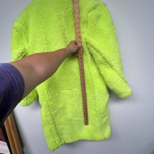 Azalea Wang - Naomi - Faux Fur Coat Jacket - Bright Bold Neon Yellow - M/L - Picture 13 of 14