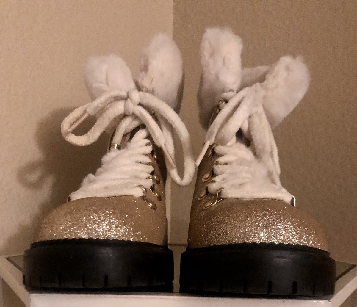 KATY PERRY Size Gold Glitter HENRY Faux Fur Lug Sole Woman's