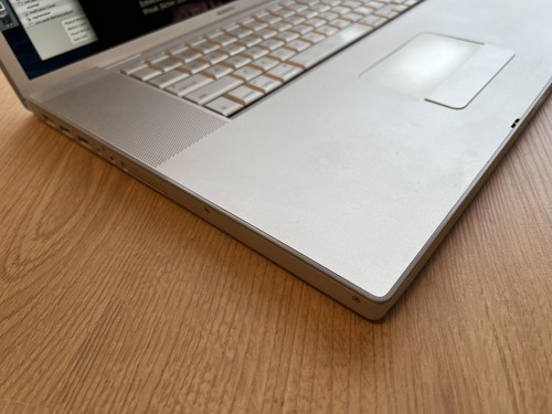 Macbook Pro 17 Zoll. High Res, Nvidia 8600 / 512 MB. Auch Graphik funktioniert! - Zdjęcie 5 z 20