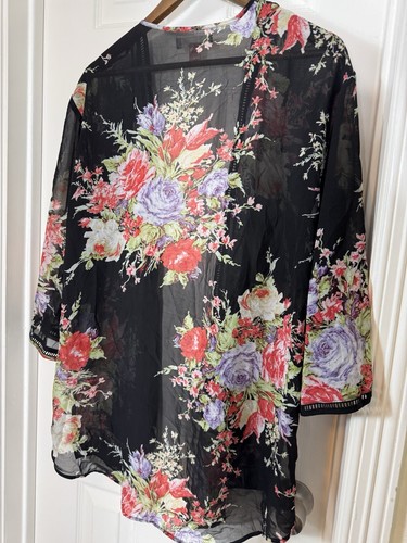 BOG Collective Floral Kimono XS/S Dark Floral Asian Fairy Spring Whimsigoth - Picture 7 of 7
