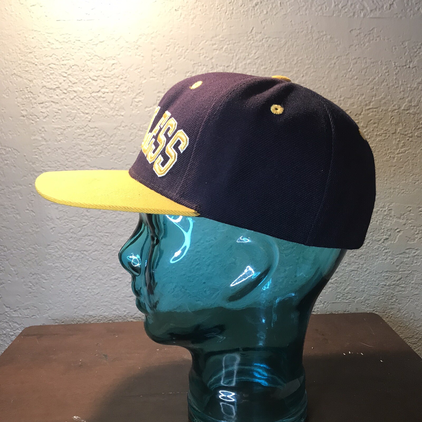 Young & Reckless Script Snapback Hat Cap Black-Ye… - image 4