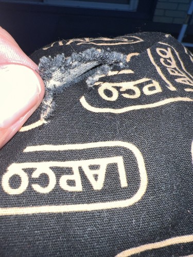 Gorra de Soldador LAPCO Negra con Tela Estampada Lapco Dorada Pequeña Rasgadura en la Parte Superior Algodón - Imagen 5 de 12