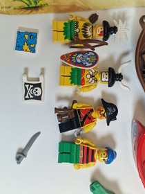 Lego vintage set Legoland Pirates 6264 Forbidden Cove, with box and instructions