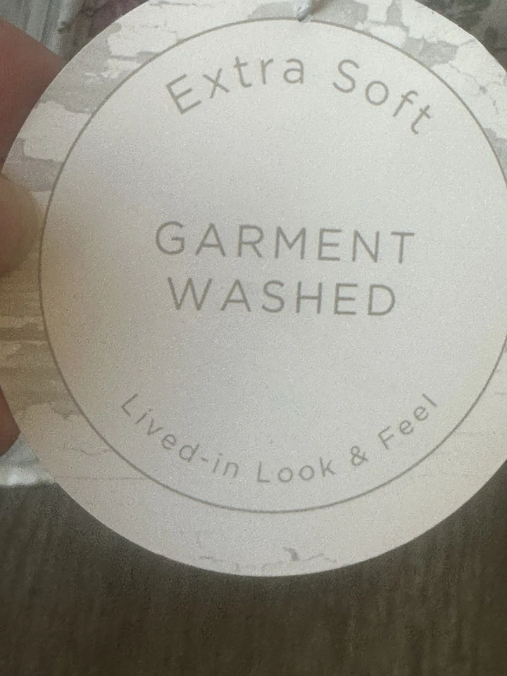 The Farmhouse Rachel Ashwell Pink Rose Cotton Sheet Set Size Queen - Image 4 of 4