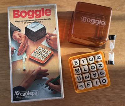 BOGGLE Wortspiel Brettspiel - Französische Box - Englische Regeln! - Vintage KOMPLETT