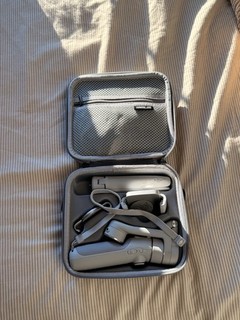DJI OM 5 Smartphone Gimbal Stabilizer Athens Gray