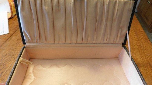 25-744 Vintage Genuine Leather The Deline Mfg Co. Colorado Crocodile Design Box - Picture 9 of 9