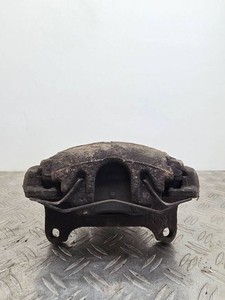 Volkswagen PASSAT B6 2007 Links Bremssattel vorne Diesel 103kW RVP24488