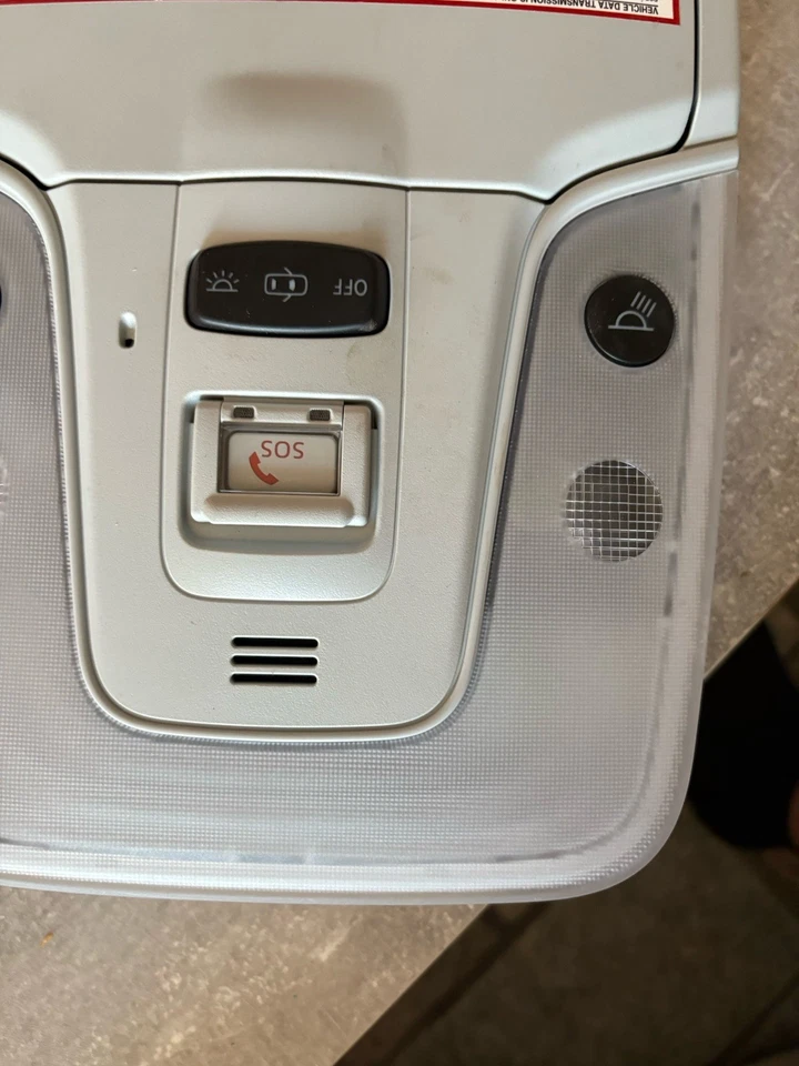 🔅Toyota Prius 2016-2022 OEM. LUZ DOMO SUPERIOR TECHO INTERIOR DELANTERO CON SOS🆘 Foto 4 de 4