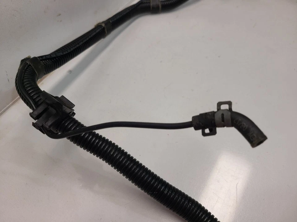 2017 Chevrolet Trax (1.4L / AT) PCV Tubo PN: 25193343 Foto 3 de 4