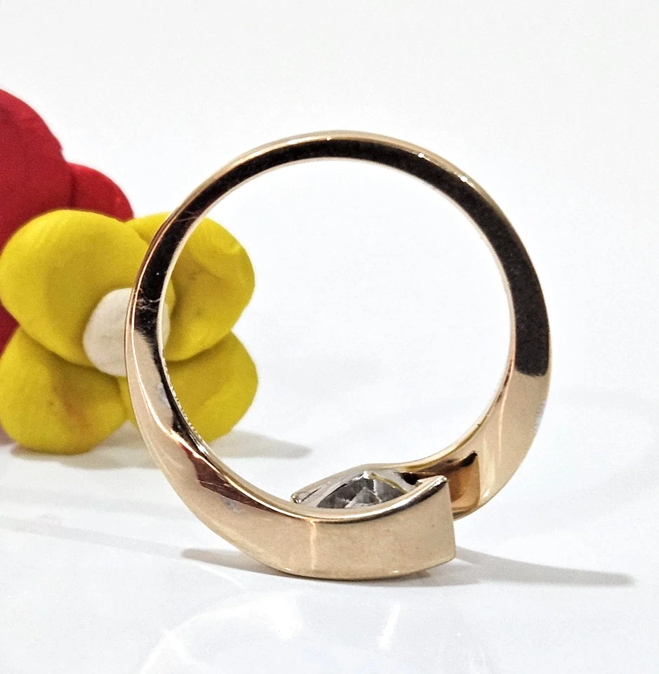 Lab Grown Diamond Engagement Ring Trillion Cut 10K Gold Ring Gifts For Her - Image 4 of 4