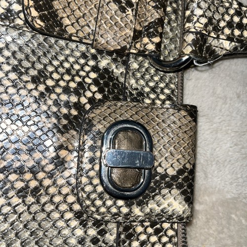 GUESS Women’s Satchel Handbag Faux Snakeskin Print Shoulder Bag Brown Tan - Picture 3 of 10