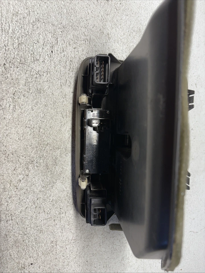 1998 1999 2000 2001 2002 TOYOTA COROLLA CENTER DASH AC HEATER VENTS 55405-02060 - Image 4 of 4