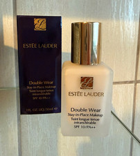 Estée Lauder Double Wear Stay-in-Place Makeu...