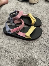 Teva Original Universal 90s Multi Sandals Kids Size 3 Quick Dry Traction