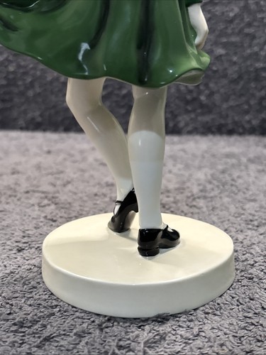 Seltene Coalport Figur atemberaubende irische Tänzerin - grün & gold Kleid - Musterfarbe - Bild 9 von 19